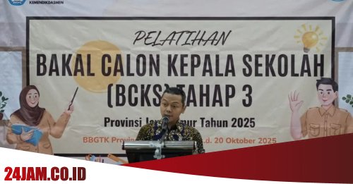 Fajar Riza Ul Haq: Kepala Sekolah yang Menghadirkan Budaya Belajar Adaptif dan Inovatif Fajar Riza Ul Haq: Kepala Sekolah yang Menghadirkan Budaya Belajar Adaptif dan Inovatif